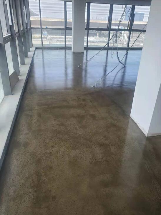 <b>北京某醫(yī)療機(jī)構(gòu)復(fù)古藝術(shù)地坪施工案例</b>