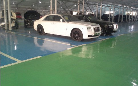 車庫(kù)環(huán)氧地坪漆工程起殼的原因