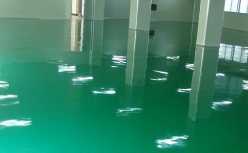 環(huán)氧地坪漆工程施工前如何找平地面